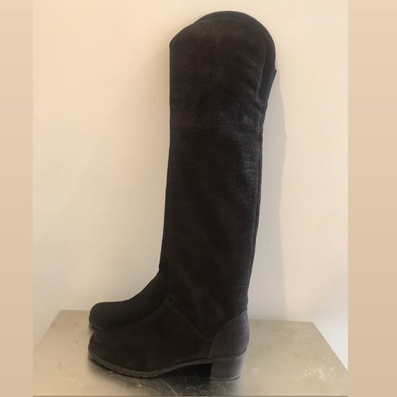 Stuart Weitzman ‘Dunkirk’ Over-the-Knee Boot - Picture 4 of 5